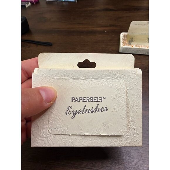 Paperself Love & Romance Paper Eyelashes- Peach Blossoms Bundle of 2 - Picture 5 of 14